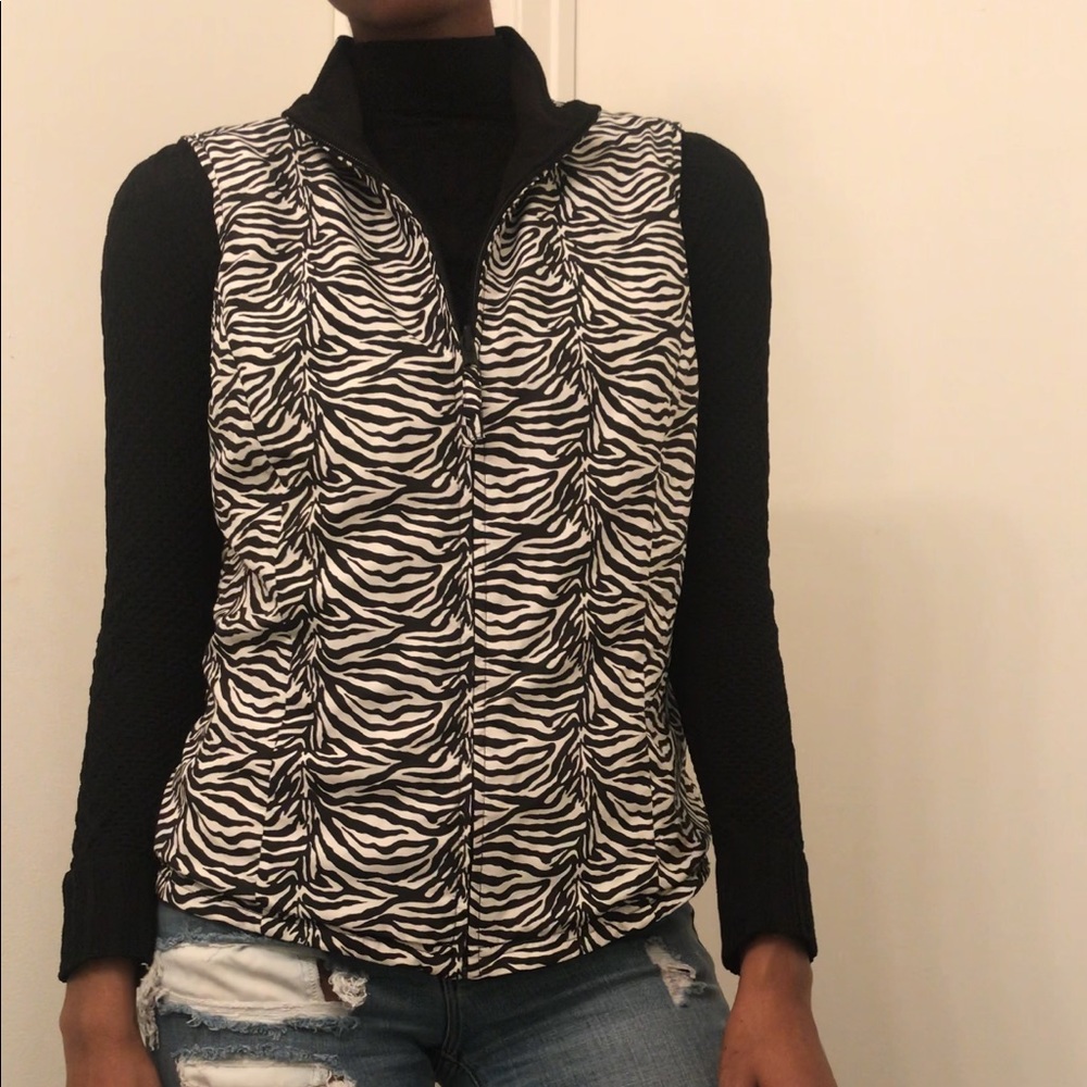 Reversible zebra print puffer vest